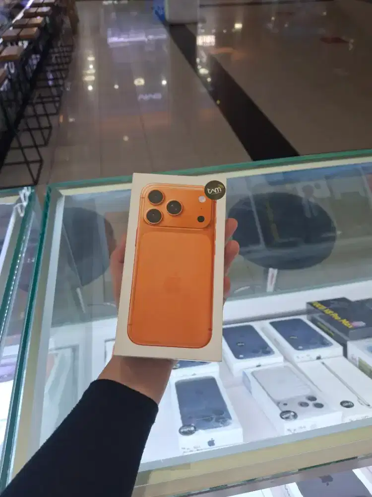 iPhone 17 Pro 256GB Orange READY‼️ SEBELUM NAIK HARGA‼️ GARANSI RESMI