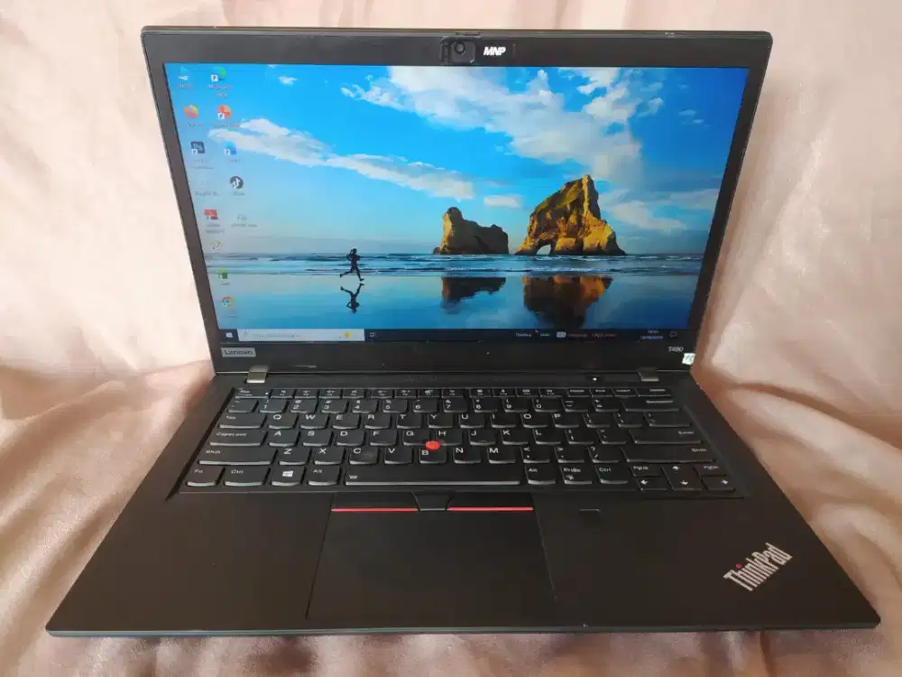 Laptop Lenovo thinkpad T490 core i5 gen 8 ram 16 gb