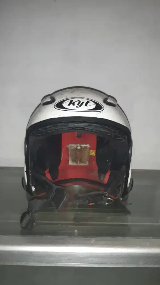 Dijual cepat bu helm kyt dj maru