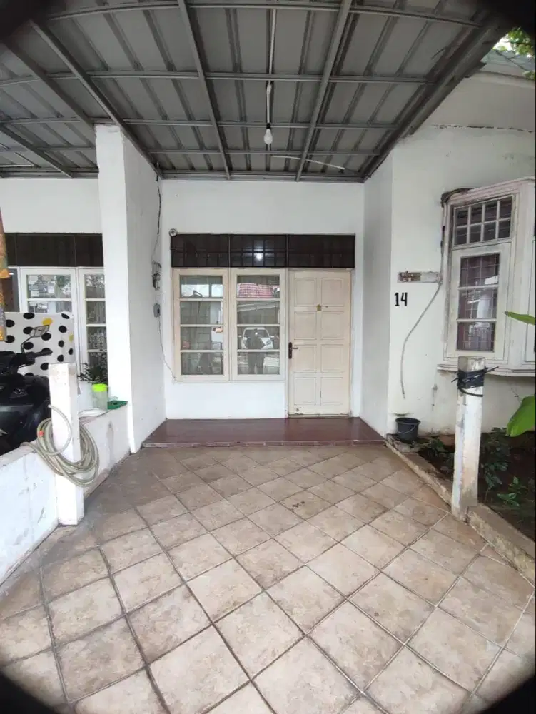Jual rumah Murah komplek nyaman bebas banjir tangerang sellatan