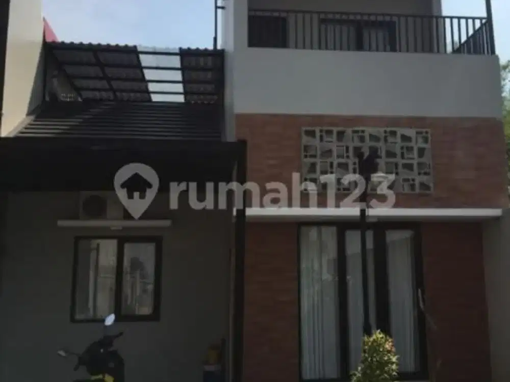 Rumah Asri di Cluster Arosa Residence Pondok Ranji