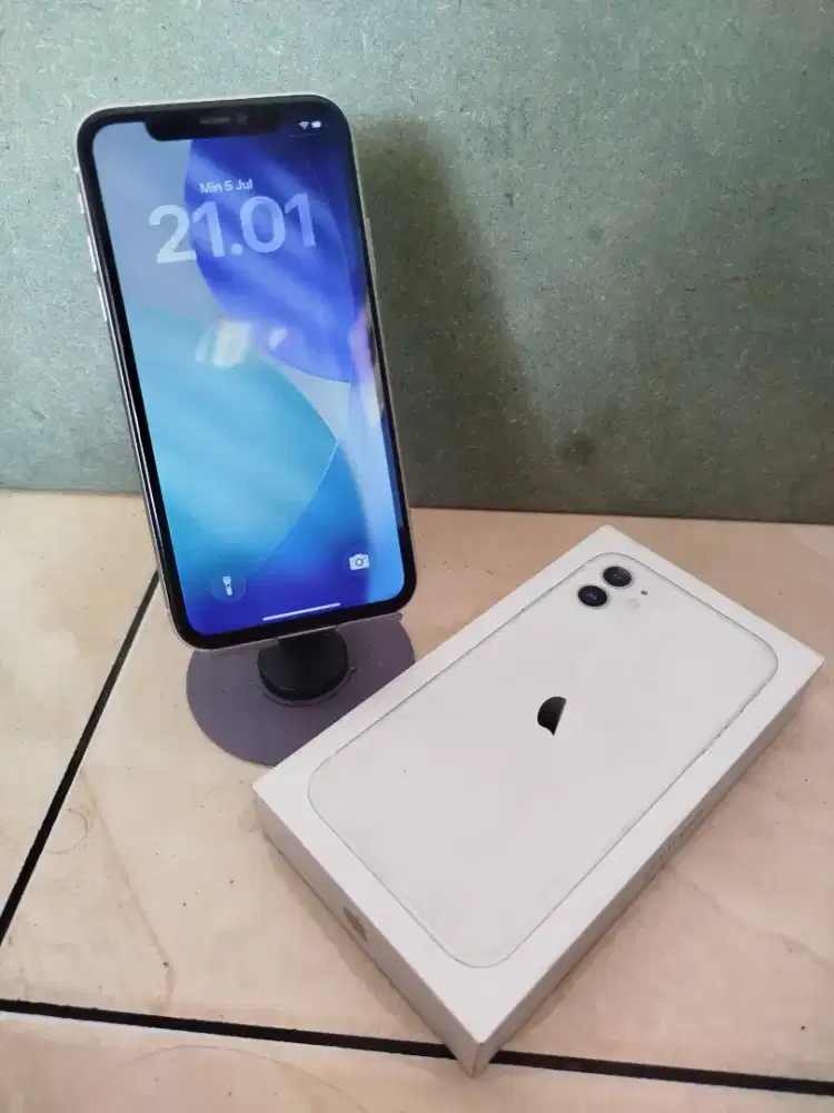 iPhone 11 128gb ibox
