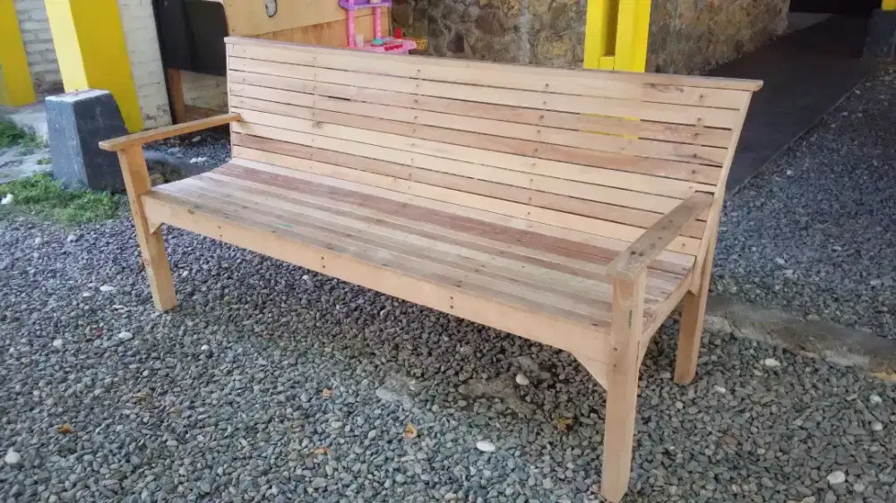 Dijual cepat Kursi kayu santai