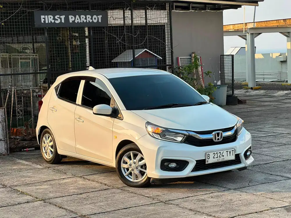 PALING MURAH !! Dp 8jt BRIO E CVT MATIC 2019 SIAPA CEPAT !!