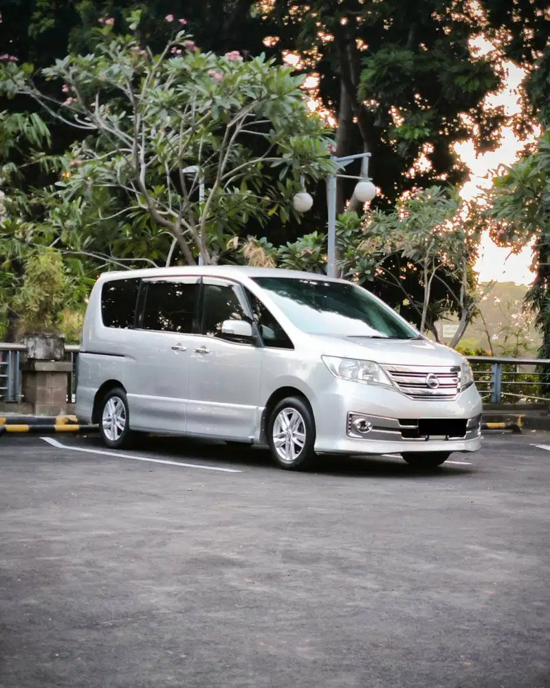 (TDP 20JT) LOW KM 95 RB ! NISSAN SERENA HWS AUTECH PANORAMIC 2014 !