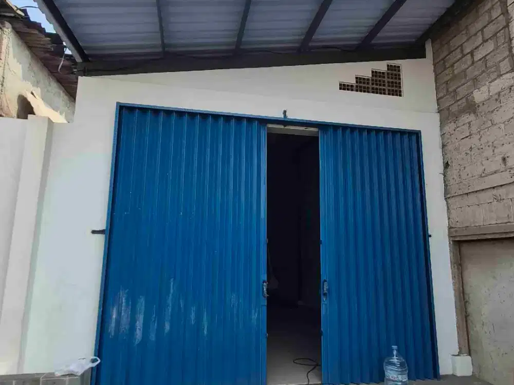 Disewakan Gudang 1 Lantai Luas 100 m² di Jurumudi Tangerang, Sangat Cocok untuk Gudang Simpan Barang
