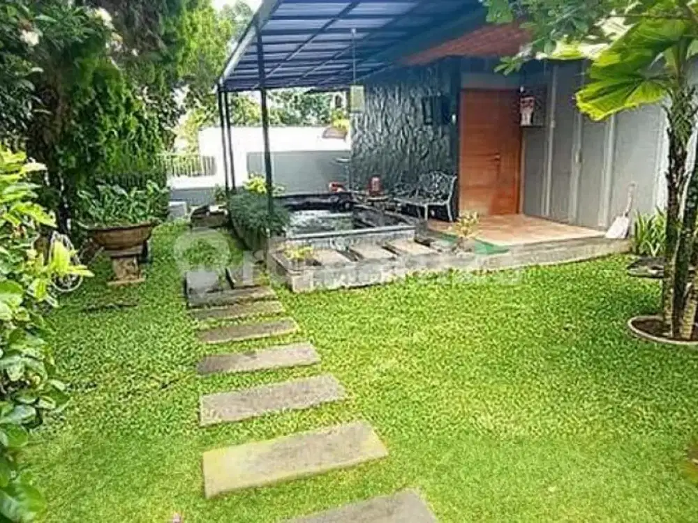 Rumah di Lokasi Perumahan Dago Pakar Resort