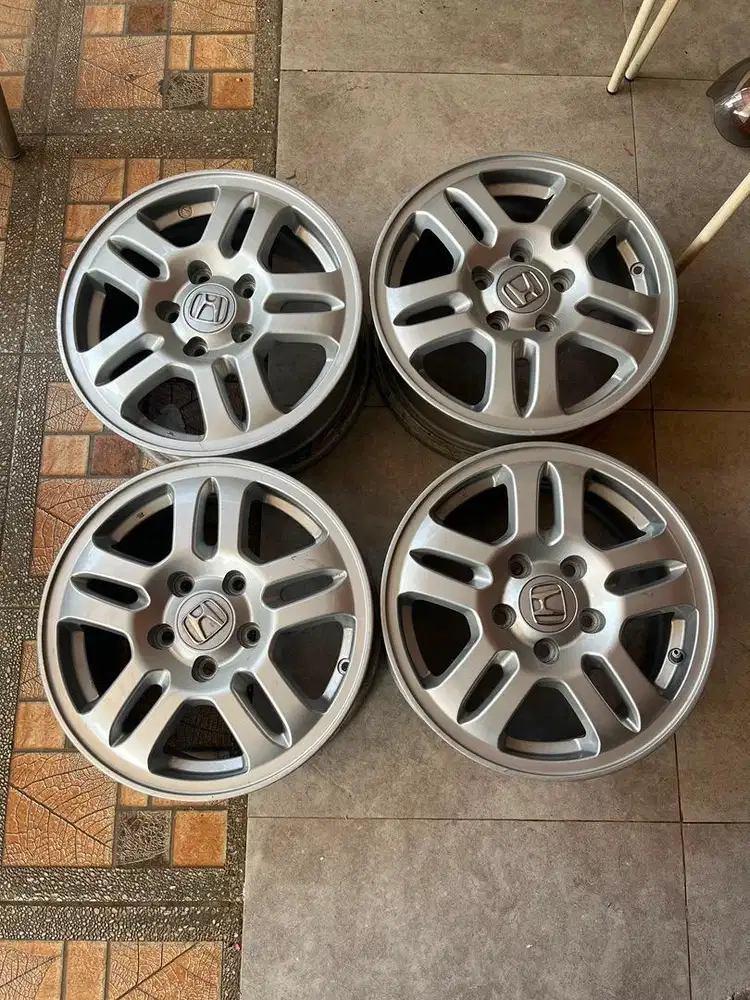 Velg oem ori crv gen 2 ring 15 mulus