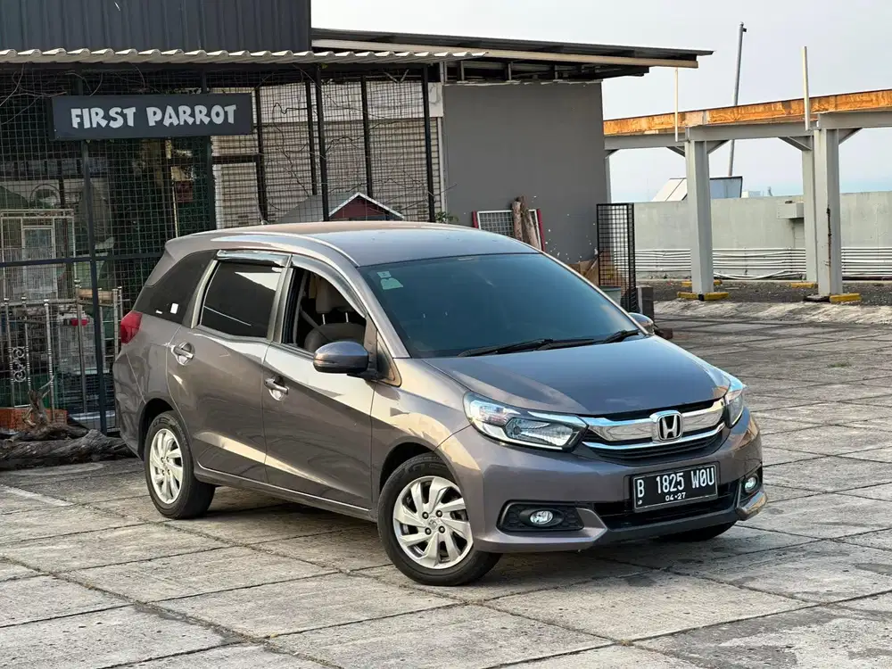 PALING DICARI !! DP 18jt MOBILIO E CVT AT MATIC 2017 SIAPA CEPAT !!