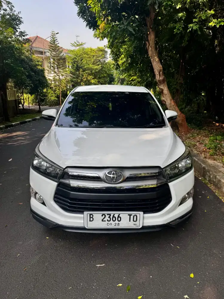 Dijual Toyota Innova 2.4 V AT Diesel