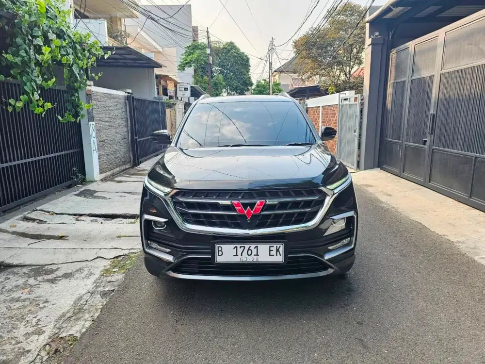 Wuling Almaz 1.5 Exclusive Matic 2019 7 Seater Istimewa