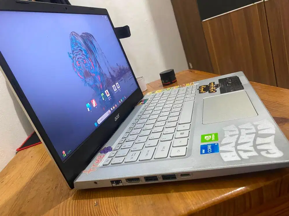 Dijual Acer aspire 5 A514-54G
