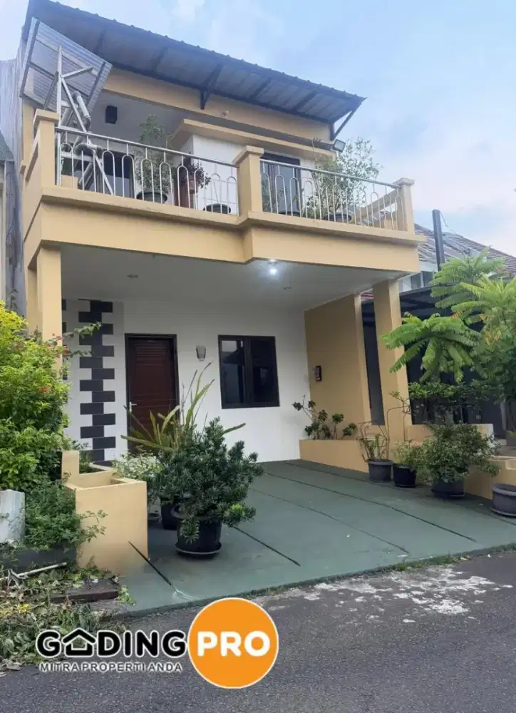 Dijual Rumah 2,5 Lantai di Legenda Wisata – Siap Huni, Full AC, SHM
