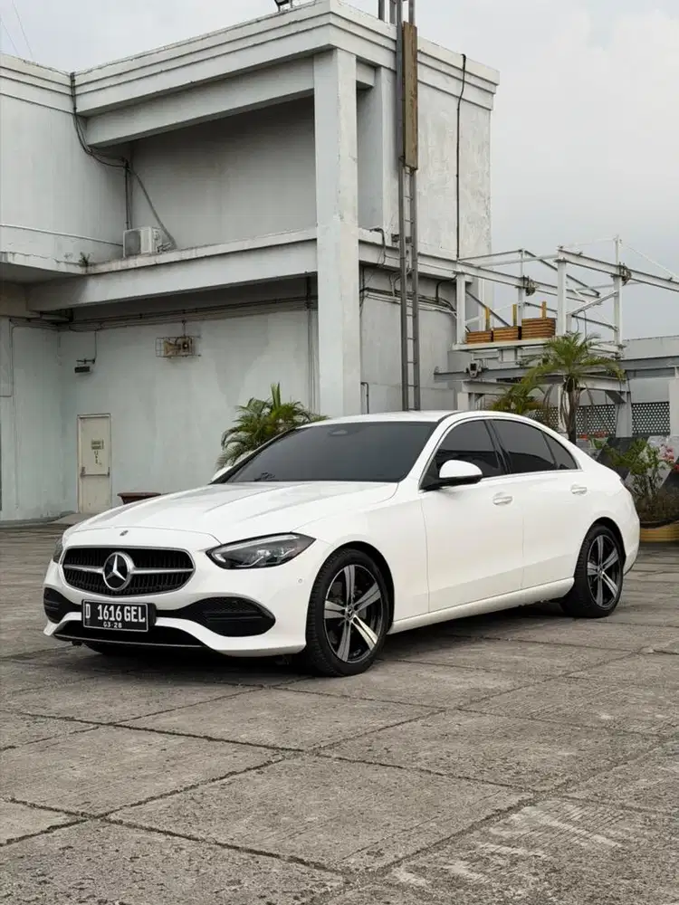 (Km Low 29ribu Record) MARCEDES BENZ C200 AVANTGARDE FACELIFT 2022