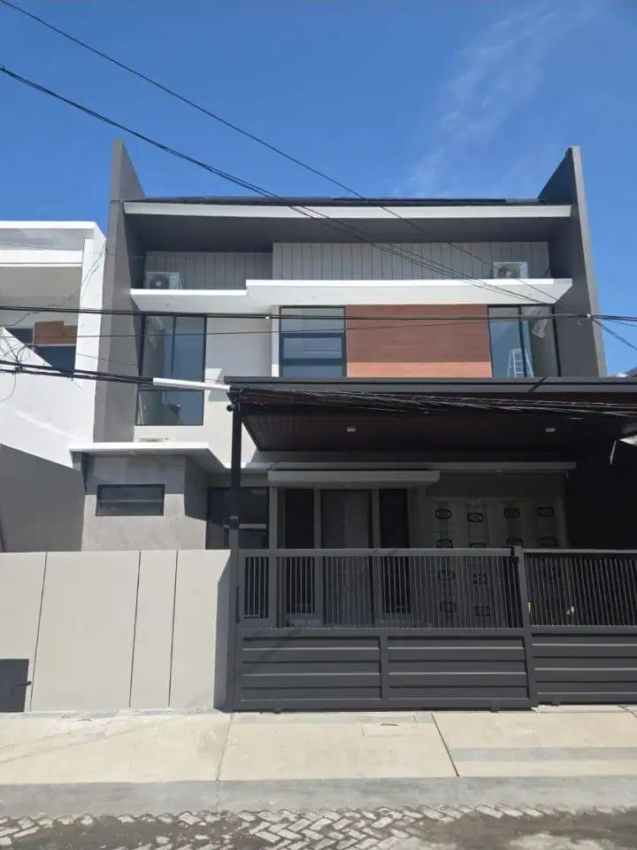 Dijual Rumah Baru Minimalis Ukuran Lega di Sutorejo Tengah Surabaya