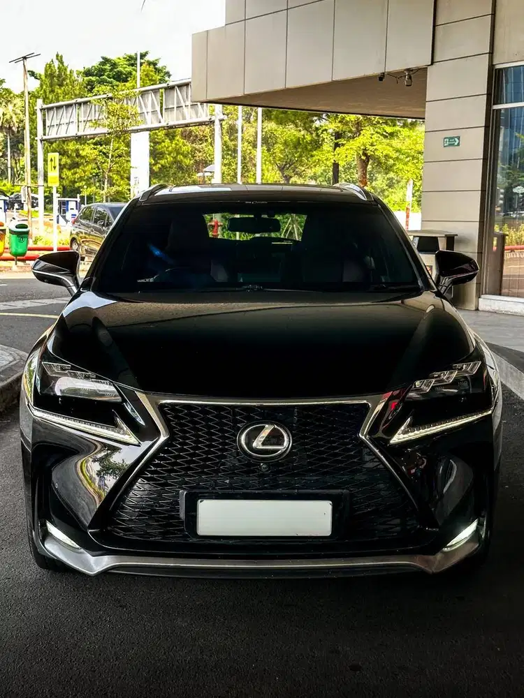 Lexus NX200T F Sport 2016 FITUR LENGKAP Hitam 2015 CLA 207 BU MOKAS