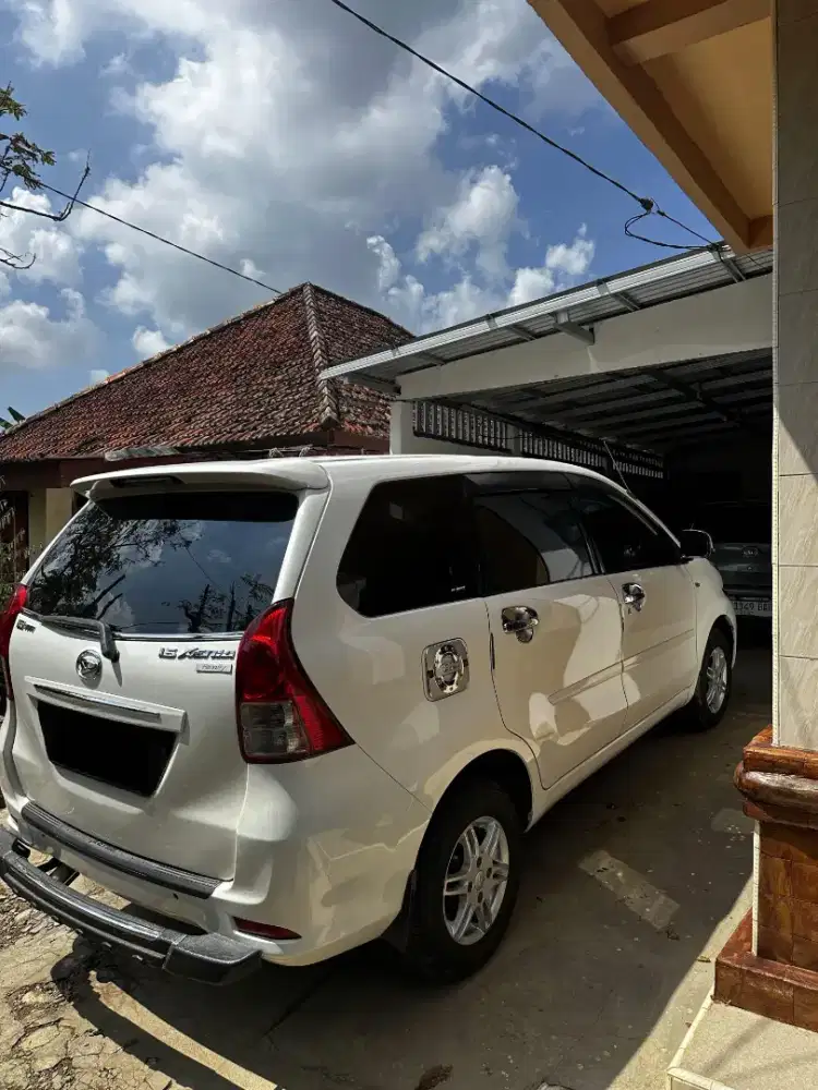 Xenia family R 2012 matic 1.3