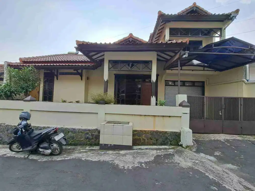 rumah murah komplek cihanjuang kota cimahi dekat pemkot