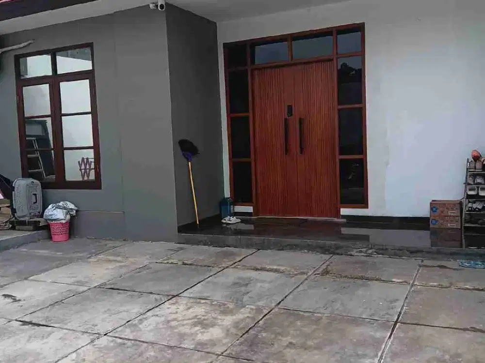 rumah cantik minimalis bonus furnitur komplek selangkah ke terminal antapani terusan jalan jakarta