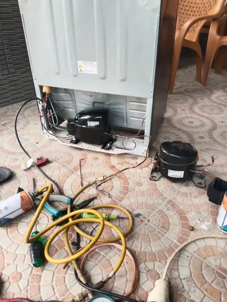 Servis kulkas ALL tipe