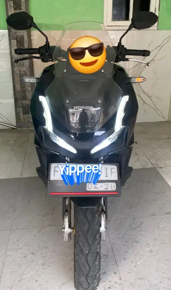 Honda adv 160 cc tahun 2023 warna hitam km rendah original