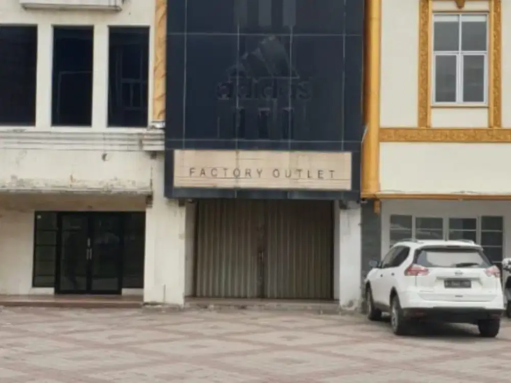 Ruko 3 Lantai Cikarang Commercial Center Cikarang