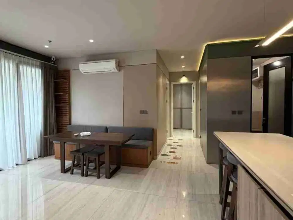 DISEWAKAN TOWER U TIPE 2 BR, RAPI SIAP HUNI
