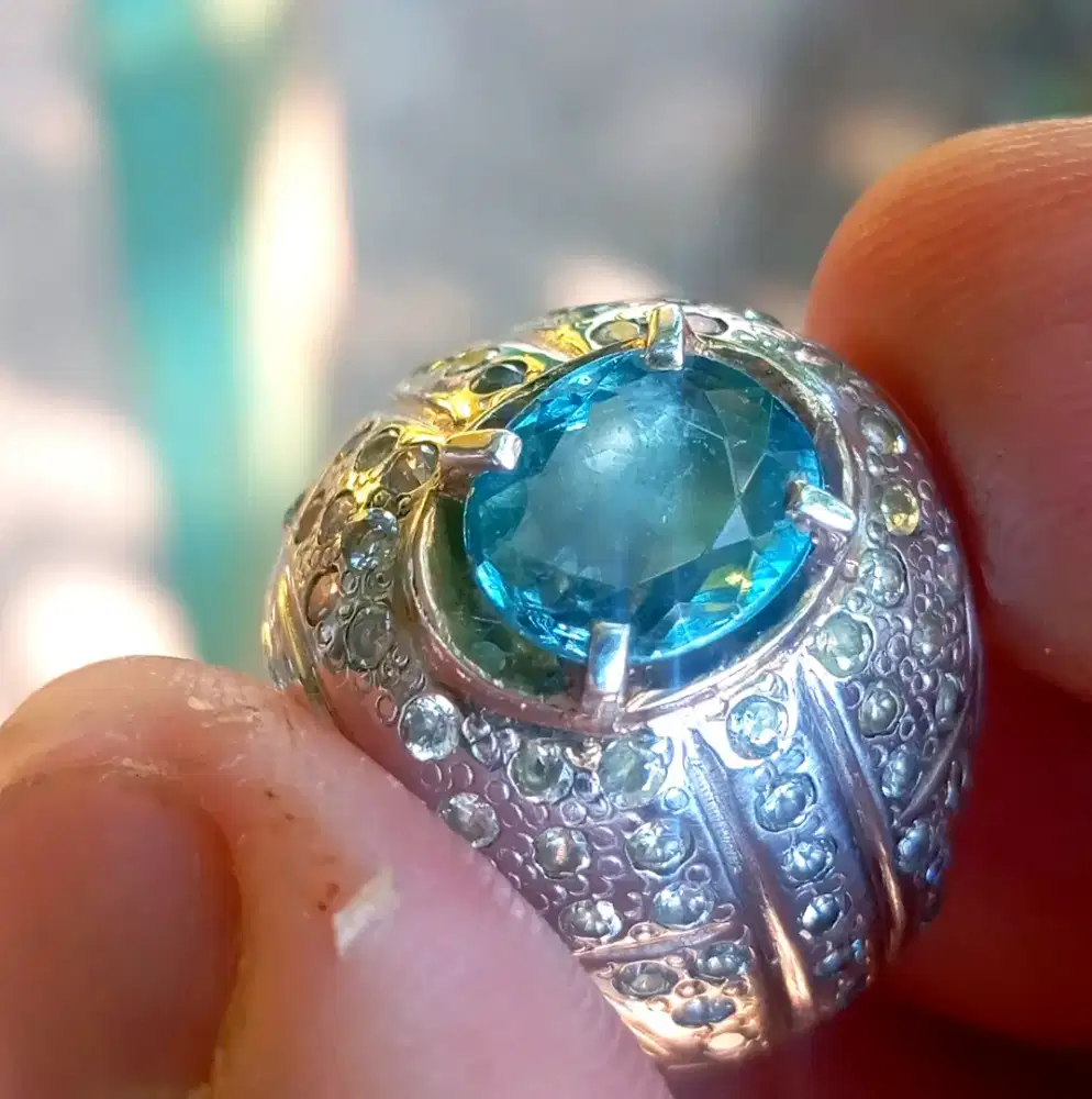 Blue zircon cambodia ring perak microsetting mewah plus memo