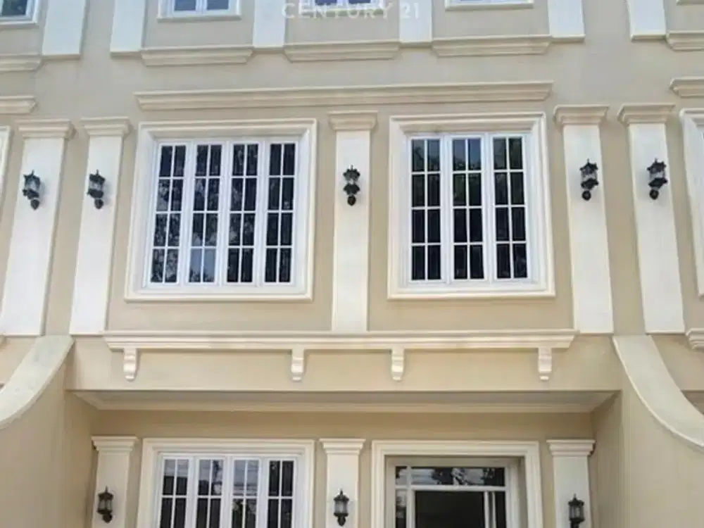 Dijual Townhouse 3 Lantai Siap Huni Di Jagakarsa