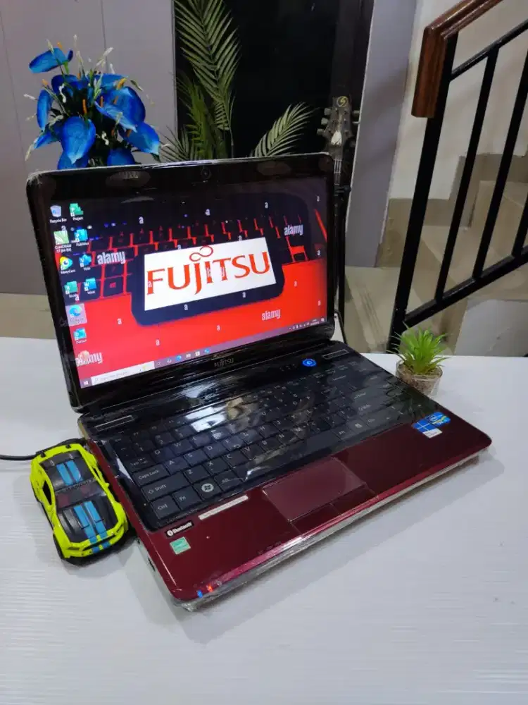 Fujitsu Lifebook Core i3 Ram 16/256gb Ssd Siap Pakai COD