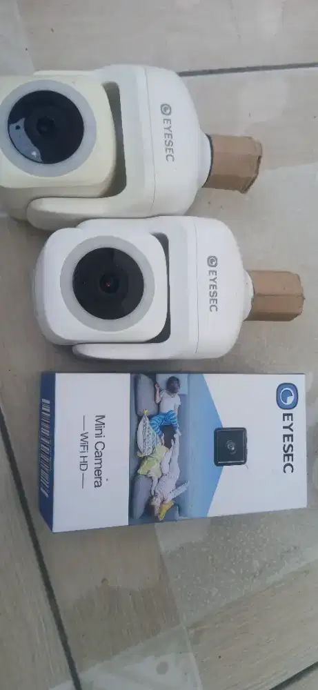 Cctv eyesec 2 dilampu dan 2 mini cctv