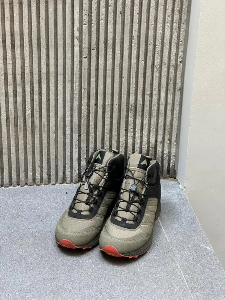 Eiger Mid Men Shoes