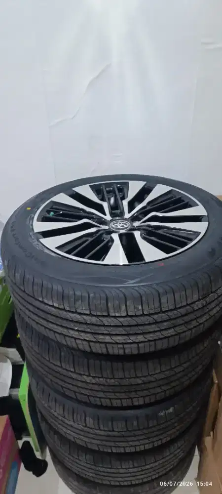 Velg Alphard R18 + ban baru