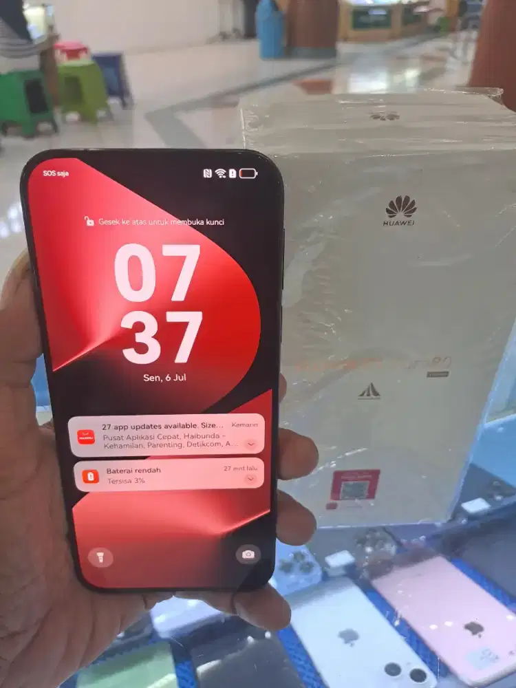 Huawei P80 12/256gb