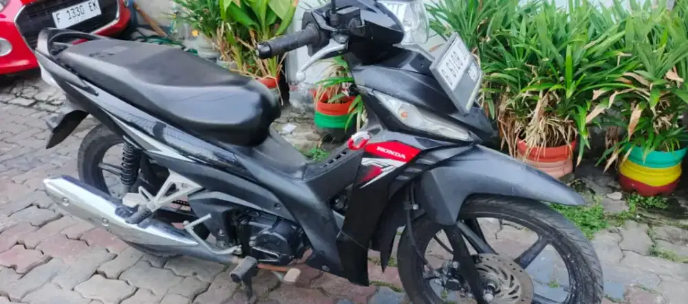 Honda Revo X absolute 2023 komplit