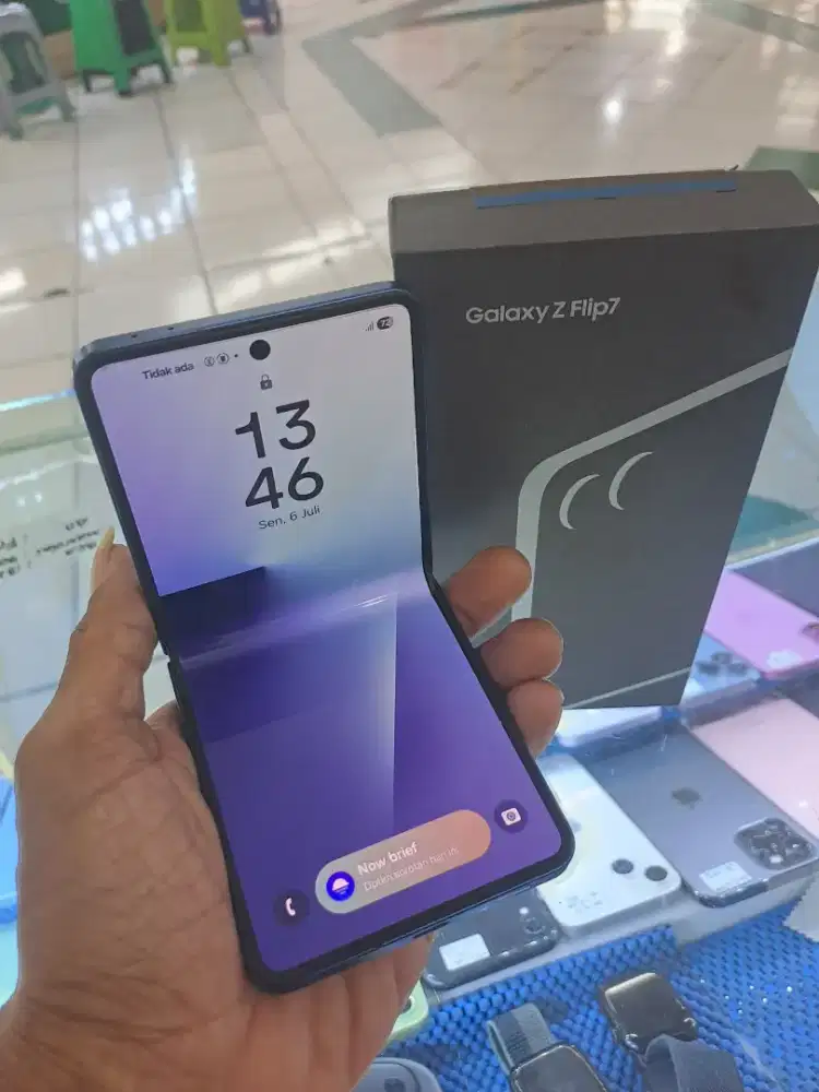 Samsung z flip 7 12/512gb