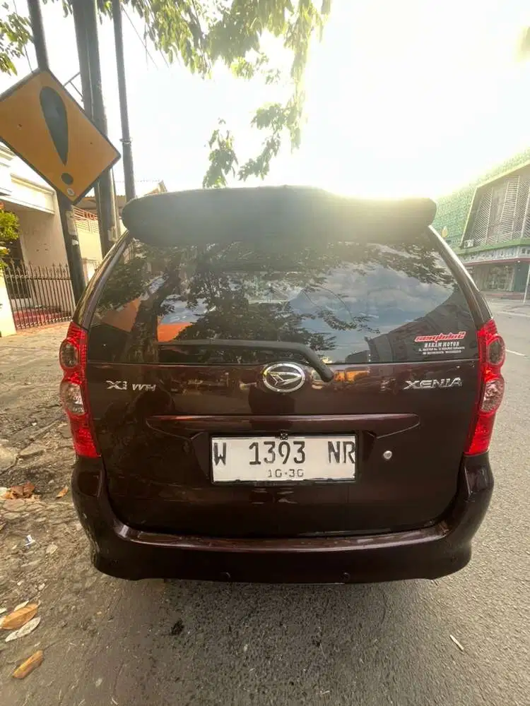 Daihatsu Xenia 2012 Bensin