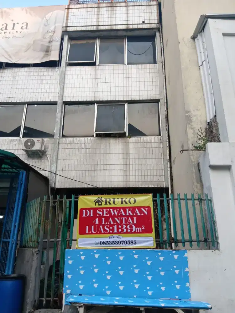 Disewakan Ruko 4 Lantai- Siap Pakai