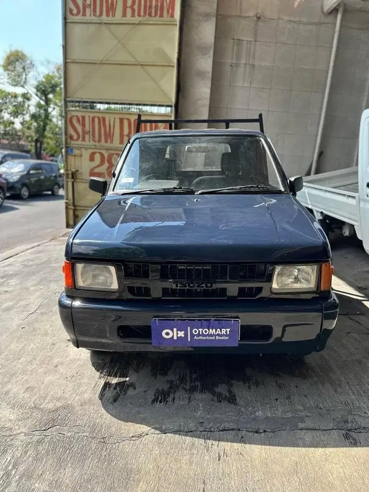 ISUZU 2001 PANTHER PU DIESEL 2.5 MT 
JL.RAYA KENJERAN 286 OTOMART286