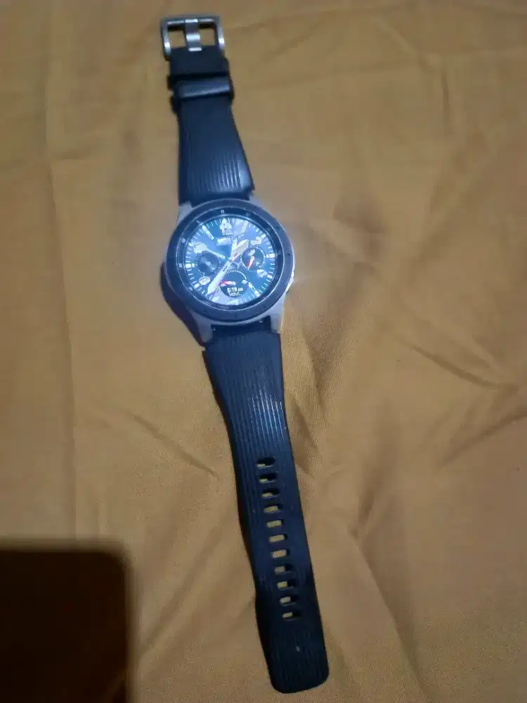 Dijual Samsung  Galaxy Watch 3 45mm Second