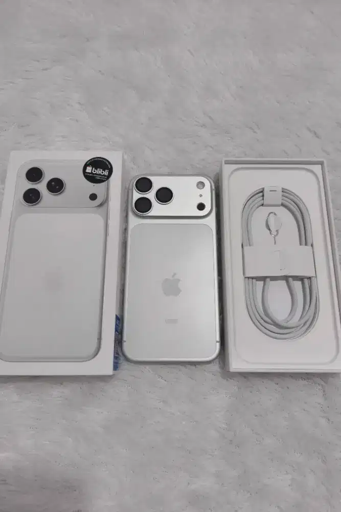IPhone 17 Pro Max 256GB resmi Indonesia/iBox