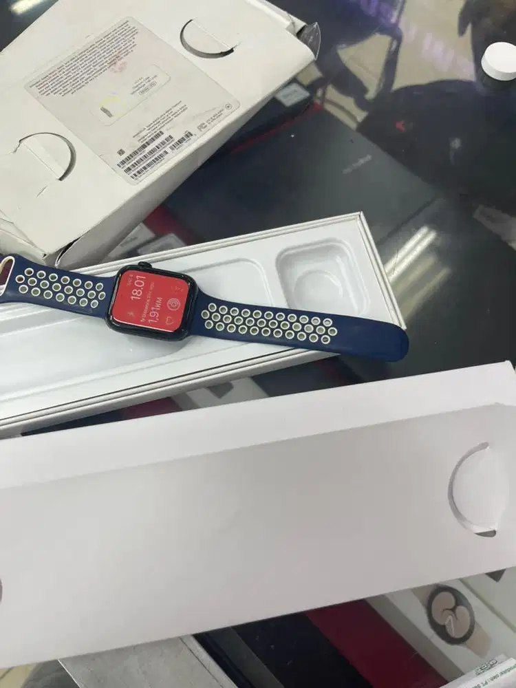 APPLE WATCH SE 2 44mm / iwatch SE 2 44 mm cell+gps ex inter