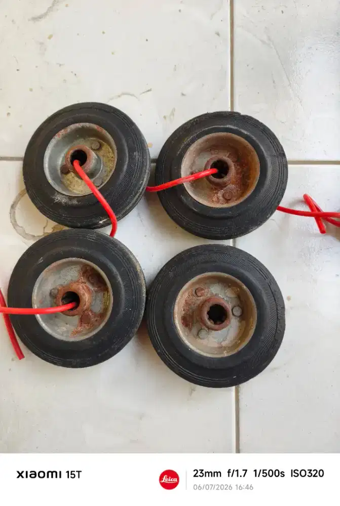 RODA TROLI BAN KARET UKURAN 5 INCH AS 1½ CM