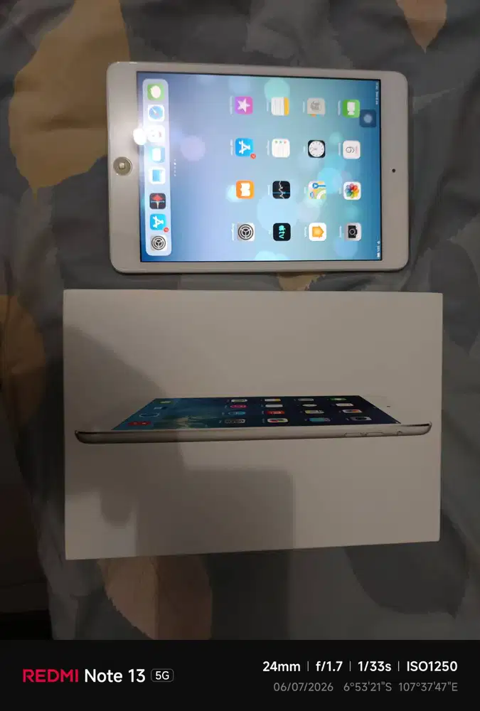 Ipad mini 2 cellular 32 gb lengkap