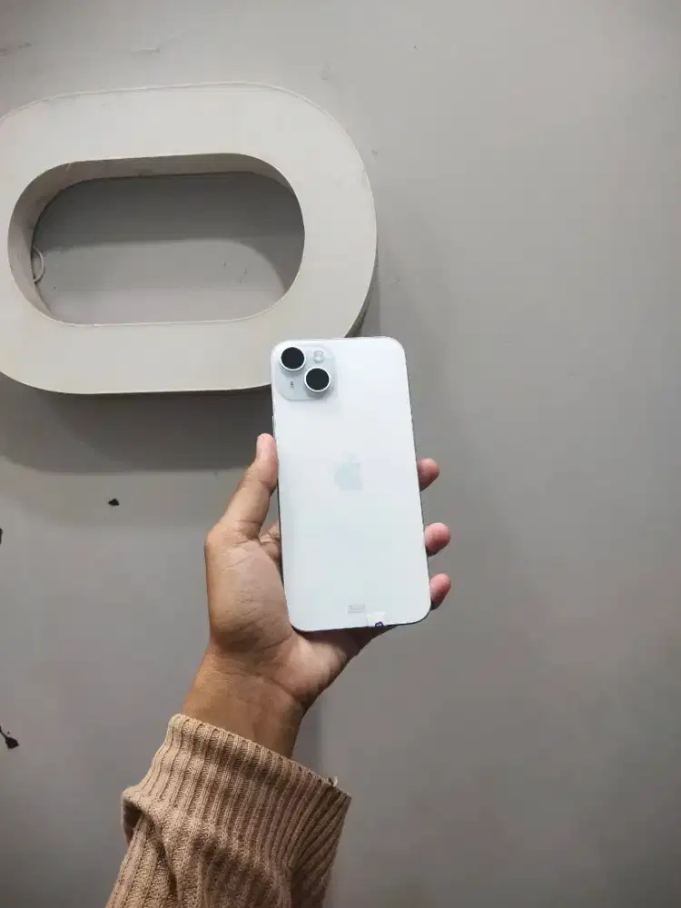 IPHONE 15 PLUS 256 SECOND IBOX FULLSET NORMAL