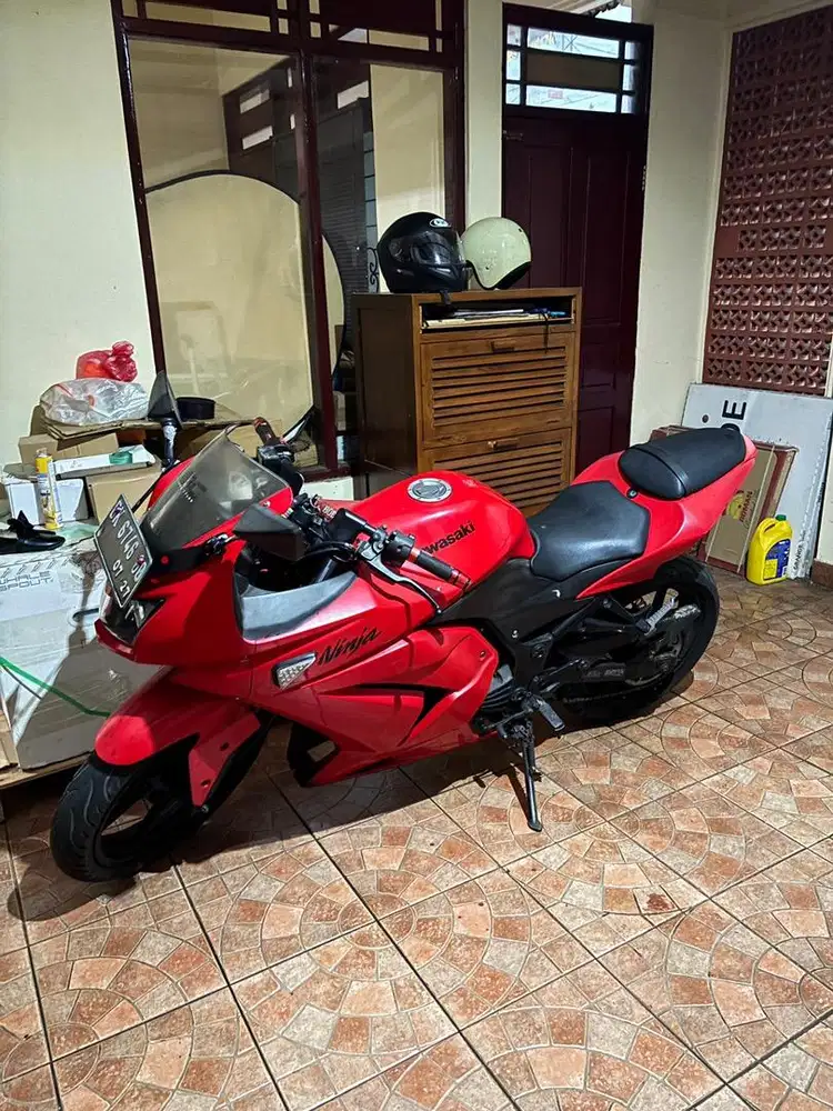 Kawasaki Ninja 250R 2012