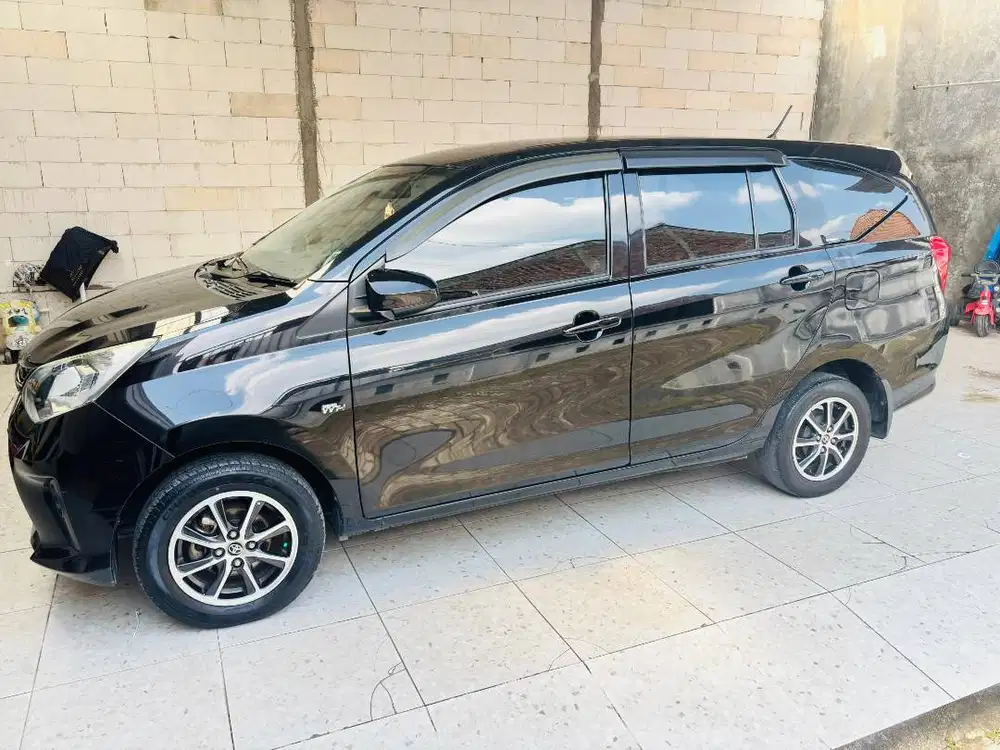 TOYOTA CALYA E 1.2 Hitam