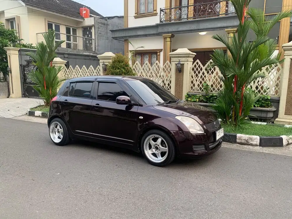 Suzuki Swift 2011 Bensin