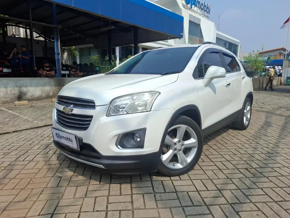 DP RENDAH - Chevrolet Trax 1.4 Turbo LTZ Bensin-AT 2016