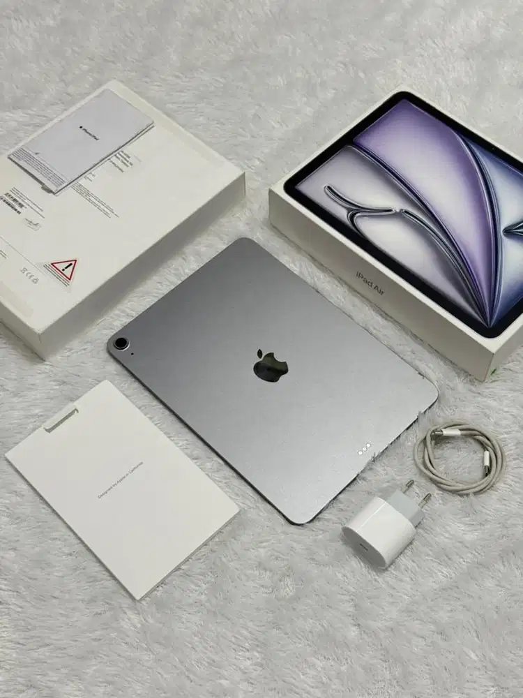 iPad Air M3 256GB WiFi 11inch resmi iBox Garansi 11 Desember 2026